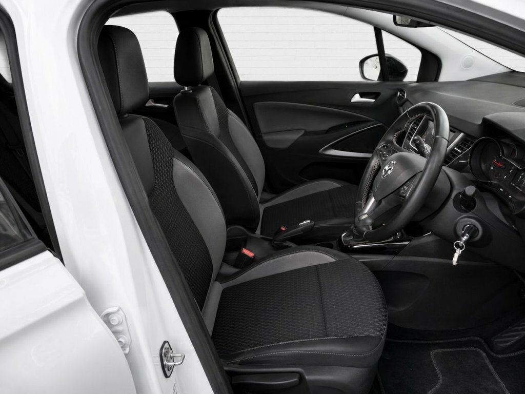 Vauxhall Crossland X 1.2L Elite PE69YHY White #5