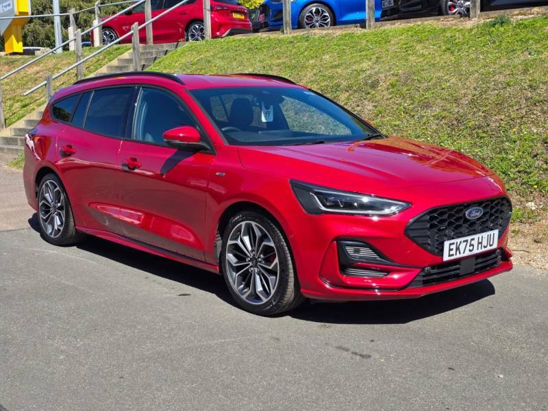 Ford Focus 1.0 Ecoboost Hybrid Mhev 155 St-line X - Red