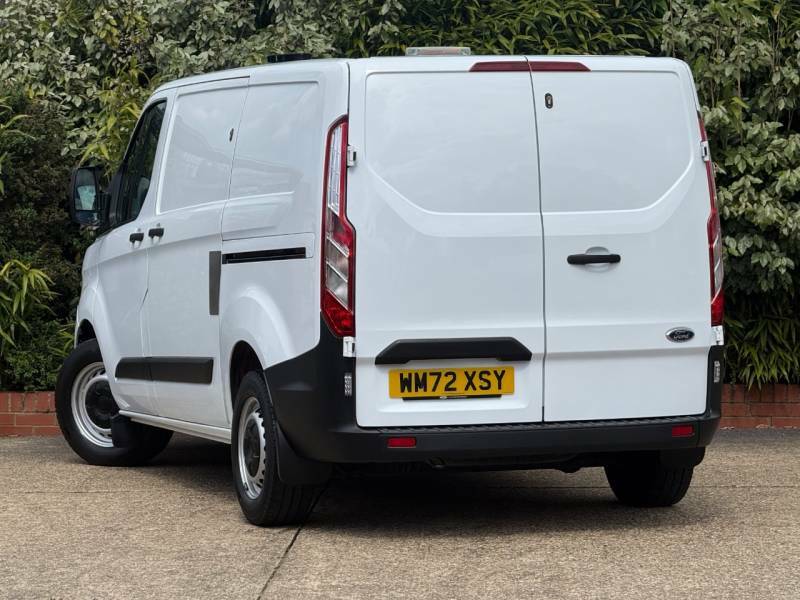 Ford Transit Custom 2.0 Ecoblue 130Ps Low Roof Leader Van - 2023 72 WM72XSY White #3