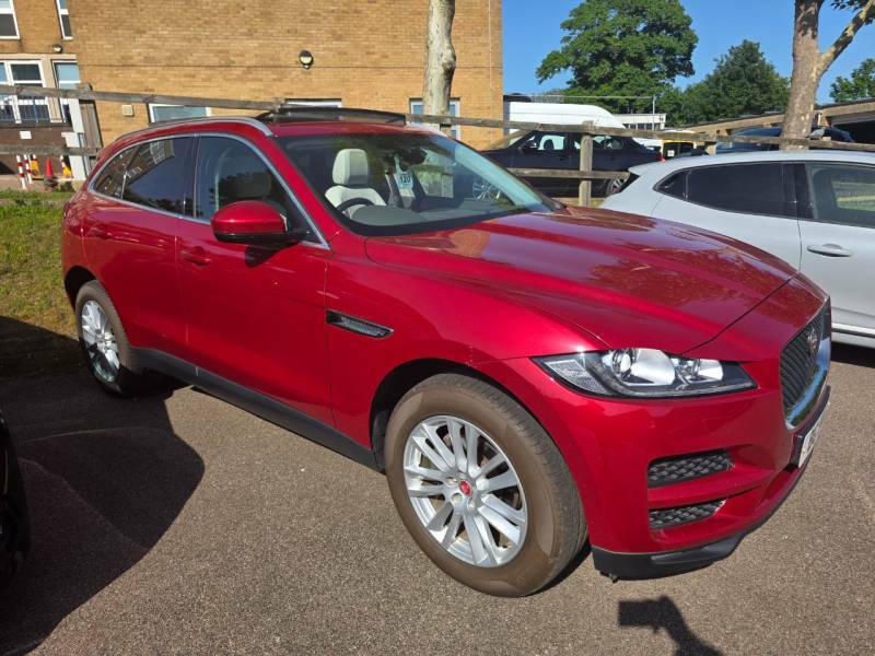 Jaguar F-Pace 2.0D Portfolio Awd - 2018 68 Red