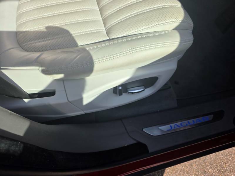 Jaguar F-Pace 2.0D Portfolio Awd - 2018 68 Red #6