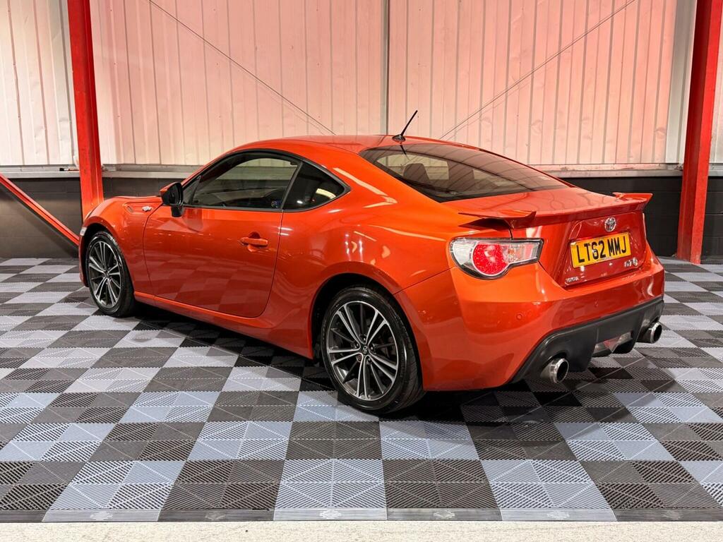 Toyota GT86 2.0 Boxer D-4s Euro 5 201262 Orange #2