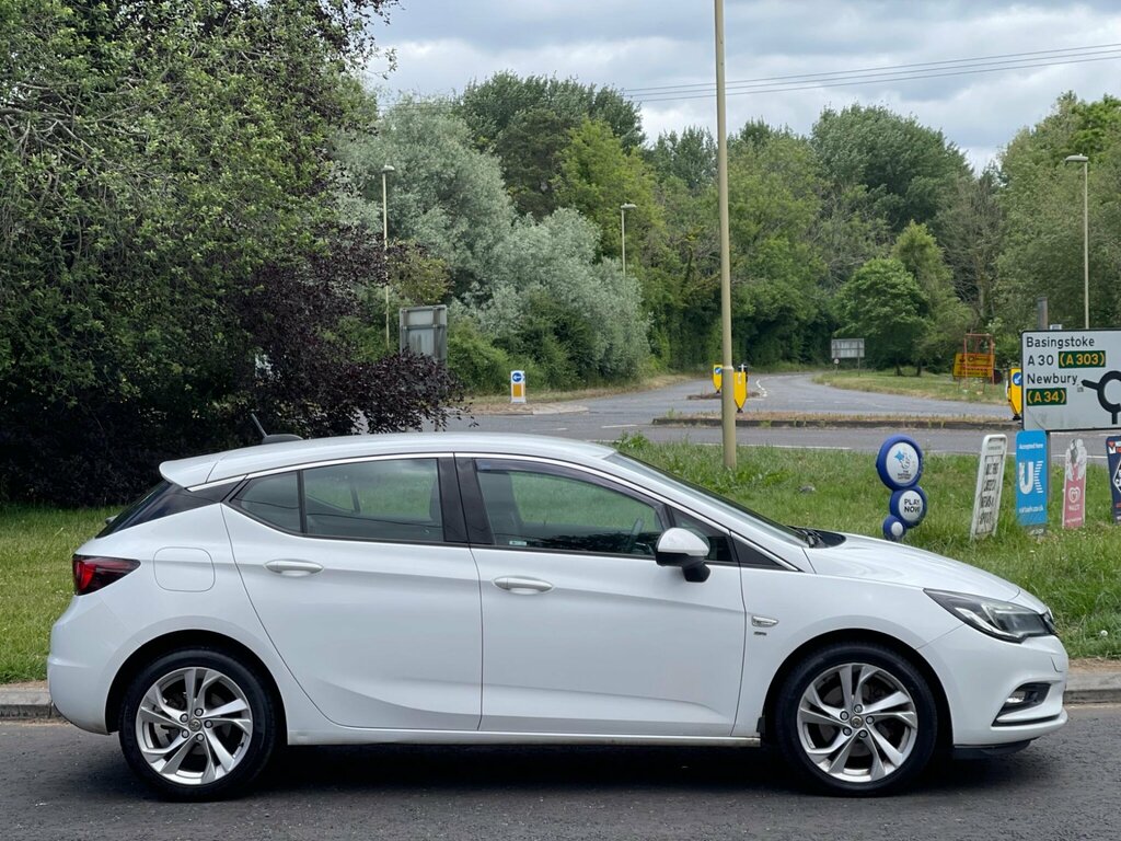 Vauxhall Astra 1.6 Cdti Ecotec Blueinjection Sri Euro 6 WA16OTN White #2