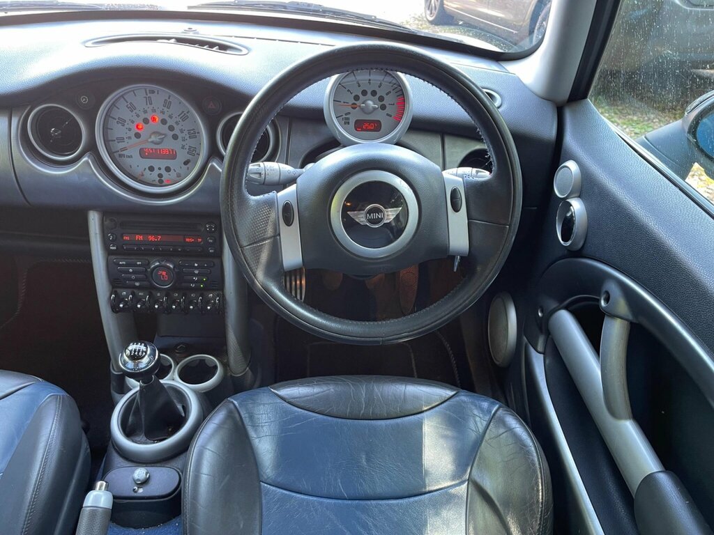 Mini Hatch One 1.6 One 89 Bhp Silver #20