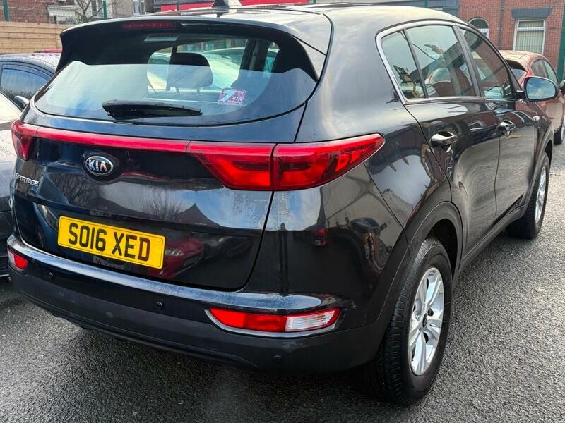 Kia Sportage 1.6 Gdi 1 Euro 6 Black #3