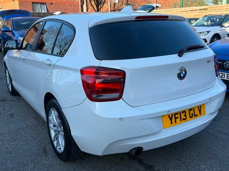 BMW 1 Series 1.6 116I Es Euro 6 Ss YF13GLV White #4