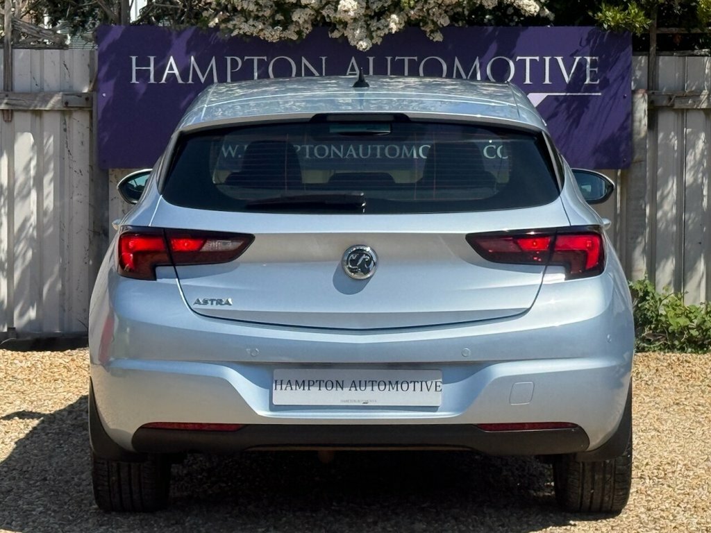 Vauxhall Astra 1.4L Elite Nav SK19LVM Silver #6