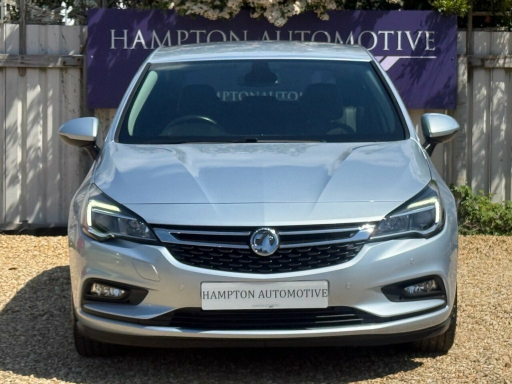 Vauxhall Astra 1.4L Elite Nav SK19LVM Silver #2