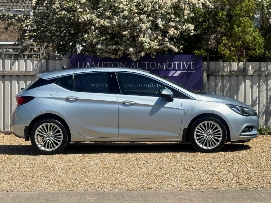 Vauxhall Astra 1.4L Elite Nav SK19LVM Silver #4