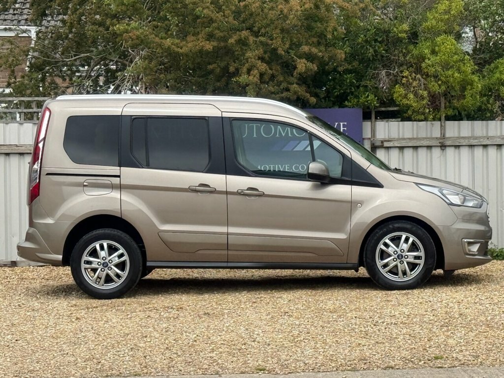 Ford Tourneo Connect 1.5L Titanium Silver #4