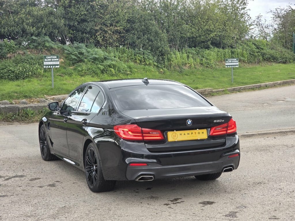 BMW 5 Series Saloon HG19GRZ Black #5