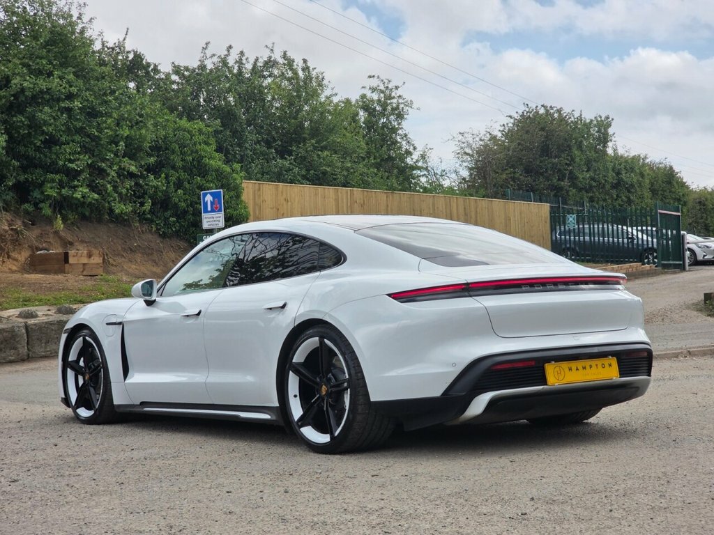 Porsche Taycan Saloon KP72YMU White #6
