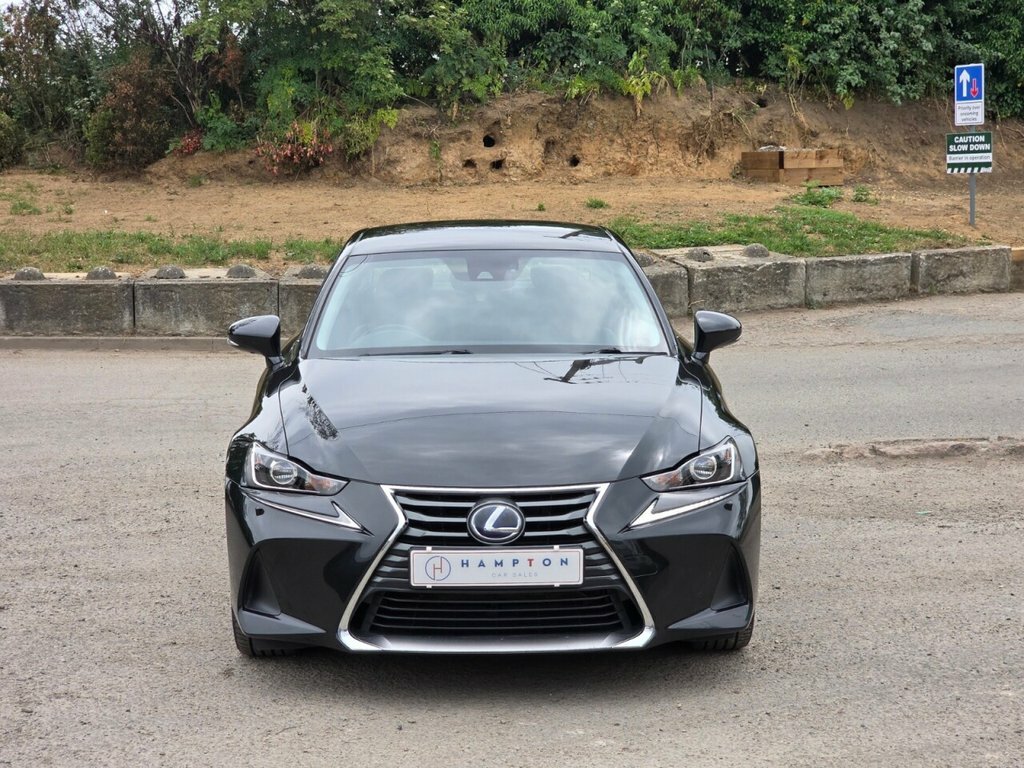 Lexus IS Saloon Black #4