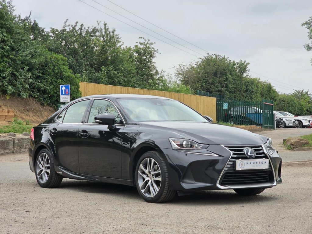Lexus IS Saloon Black