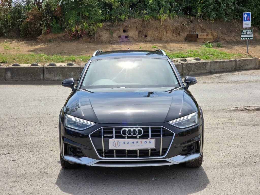 Audi A4 Allroad Estate Black #4