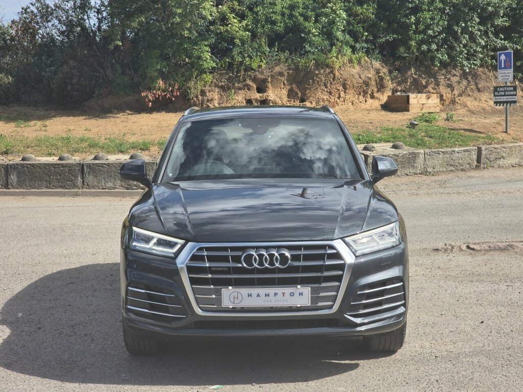 Audi Q5 Suv DC19ODR Grey #4