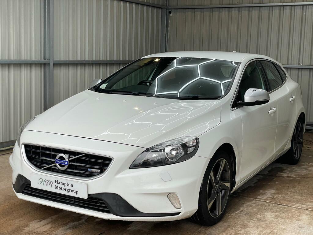 Volvo V40 1.6 D2 R-design Euro 5 Ss White