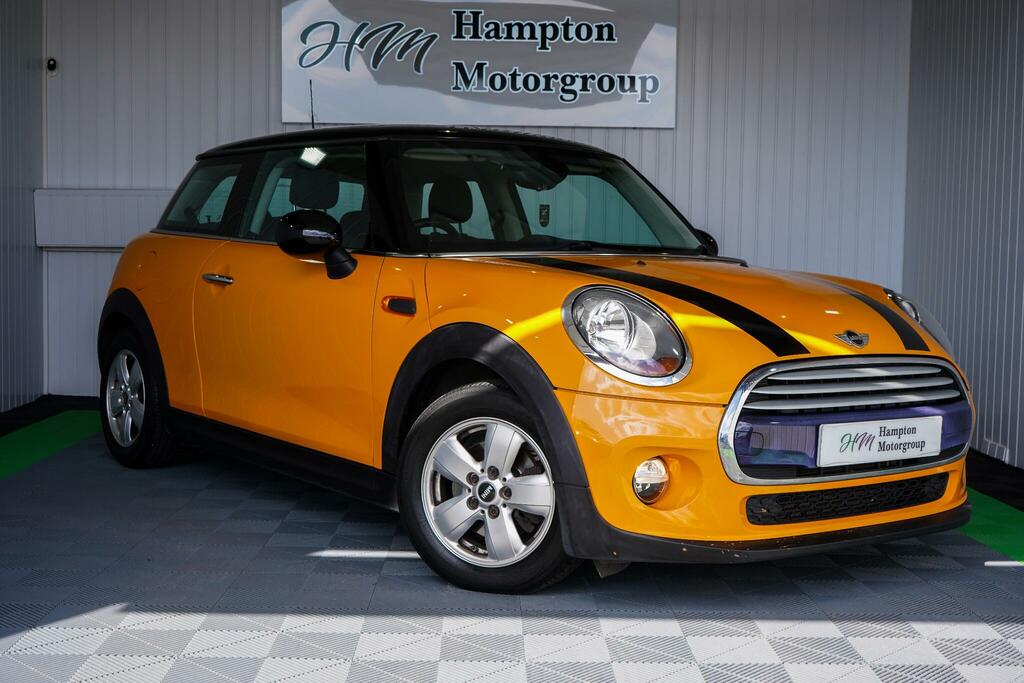 Mini Hatch 1.5 Cooper Euro 6 Ss Orange