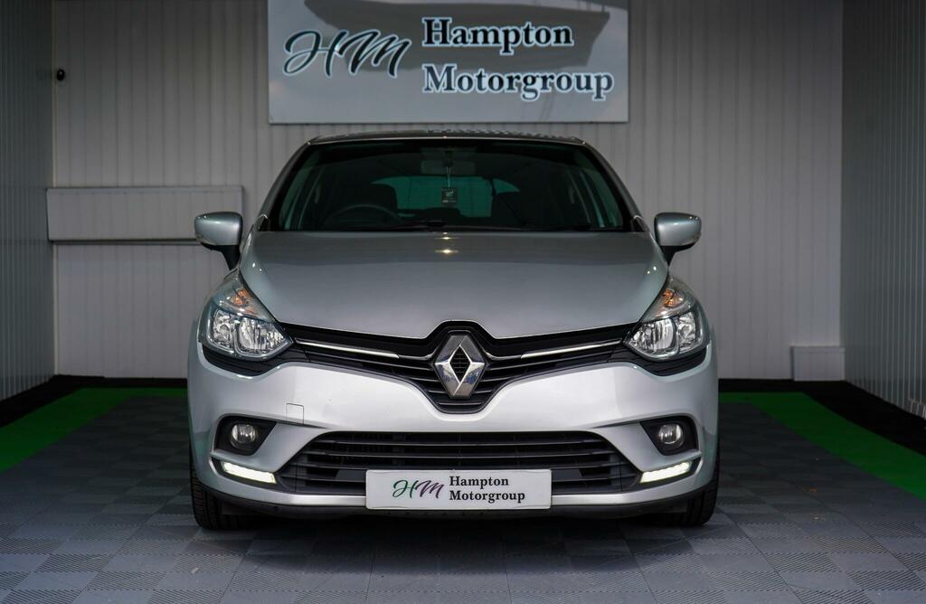 Renault Clio 0.9 Tce Iconic Euro 6 Ss HS68SLV Silver #2