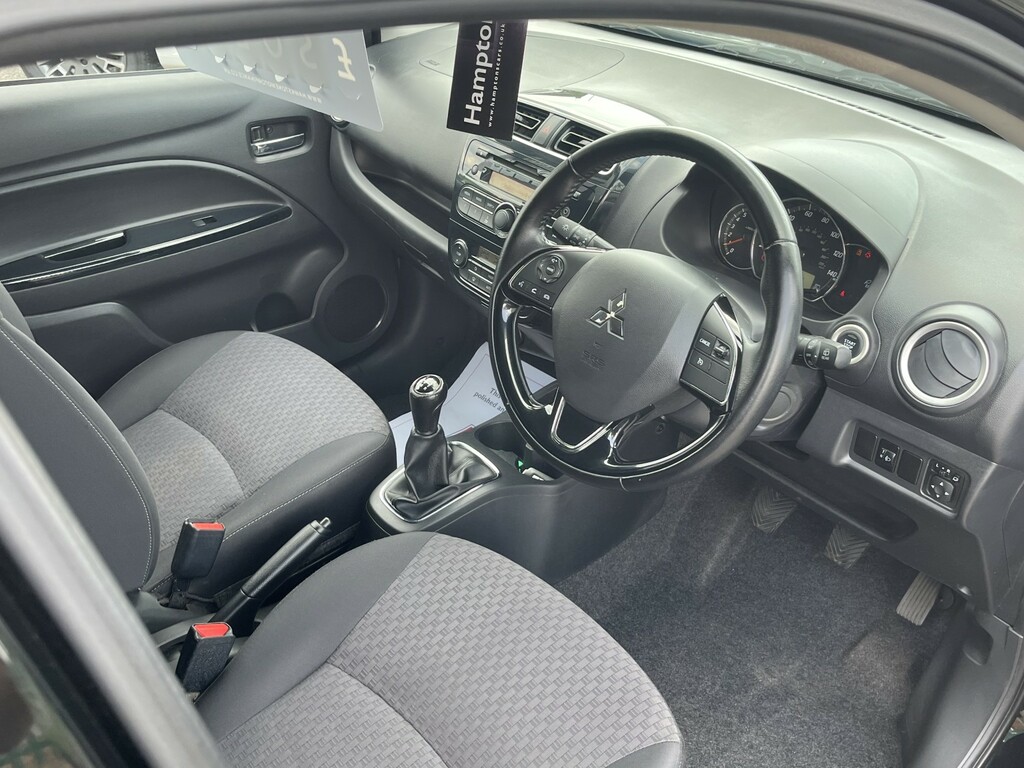 Mitsubishi Mirage 1.2 Juro Black