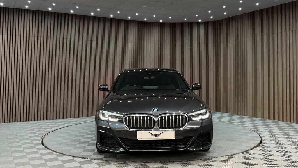 BMW 5 Series Saloon 3.0 530D Mht M Sport Steptronic Xdrive Euro Grey #4
