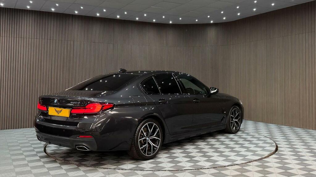 BMW 5 Series Saloon 3.0 530D Mht M Sport Steptronic Xdrive Euro Grey #5