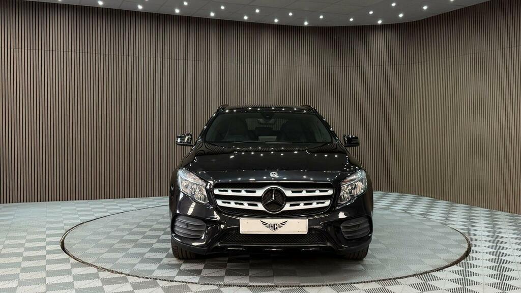 Mercedes-Benz GLA Class Suv 1.6 Gla200 Amg Line 7G-dct Euro 6 Ss 2 LP19HNW Black #5