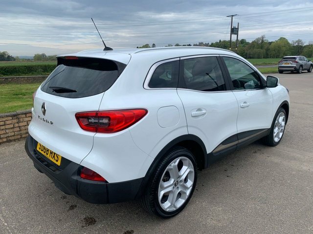 Renault Kadjar 1.3 Tce Dynamique S Nav Suv Euro SD68HXS White #5