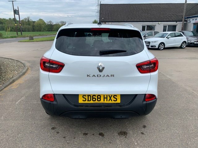 Renault Kadjar 1.3 Tce Dynamique S Nav Suv Euro SD68HXS White #6