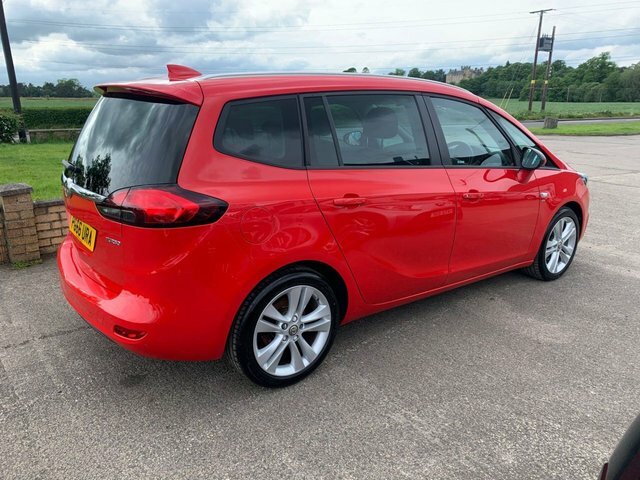 Ford Kuga 2.0 Tdci Titanium X Sport Suv Aw HY65OPD Red #4