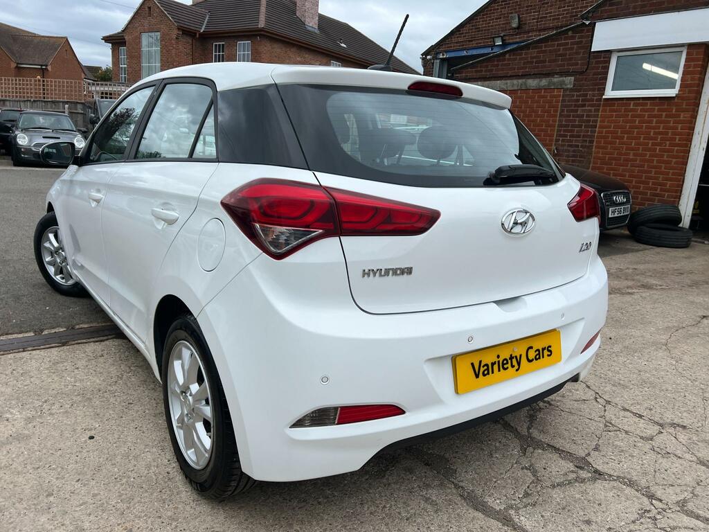 Hyundai I20 Se Mpi EN67EFG White #5