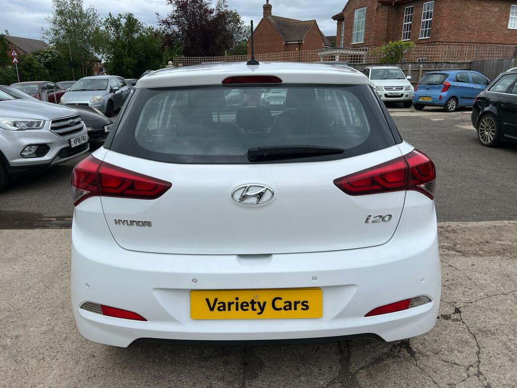Hyundai I20 Se Mpi EN67EFG White #6
