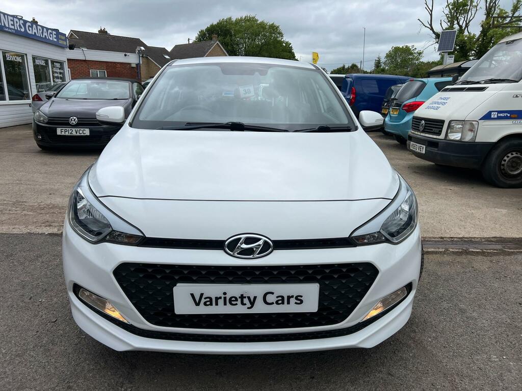 Hyundai I20 Se Mpi EN67EFG White #2