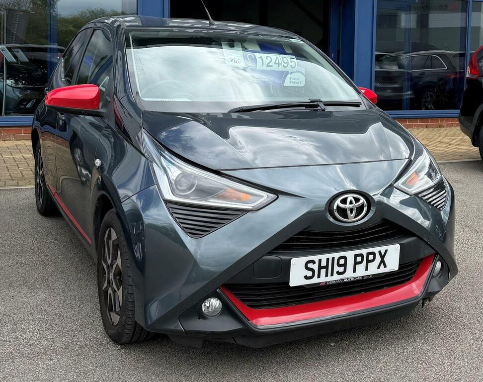 Toyota Aygo Hatchback 1.0 Vvt-i X-trend Funroof X-shift Euro 6 Grey #2