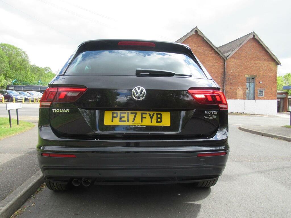 Volkswagen Tiguan Suv 2.0 Tdi Bluemotion Tech Se Euro 6 Ss 2 PE17FYB Black #4