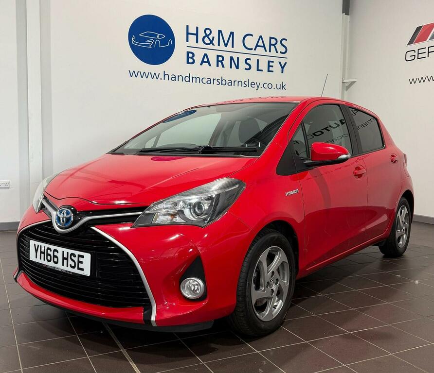 Toyota Yaris Hatchback 1.5 Vvt-h Icon E-cvt Euro 6 201666 YH66HSE Red #3