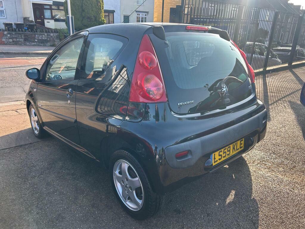 Peugeot 107 1.0 12V Verve Euro 4 LS59KLE Black #4