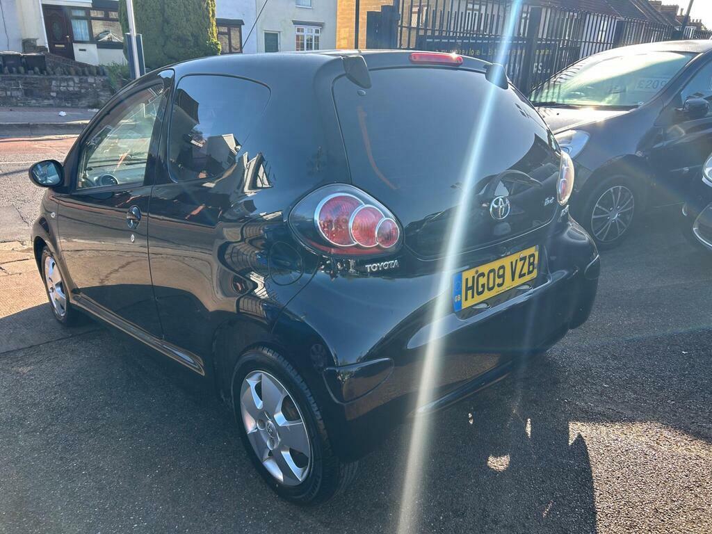 Toyota Aygo 1.0 Vvt-i Black Euro 4 HG09VZB Black #4