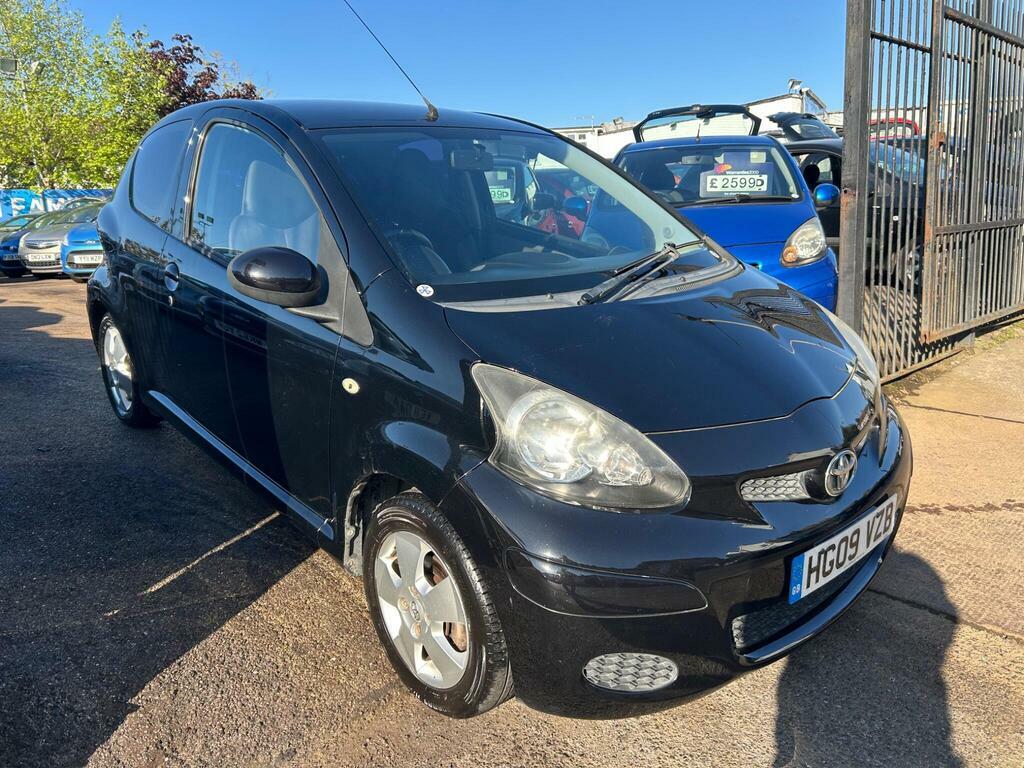 Toyota Aygo 1.0 Vvt-i Black Euro 4 HG09VZB Black #3