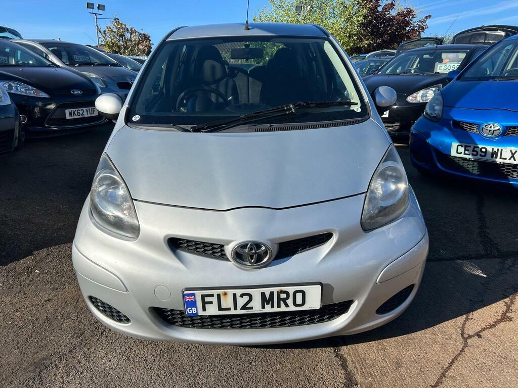 Toyota Aygo 1.0 Vvt-i Ice Euro 5 FL12MRO Silver #2