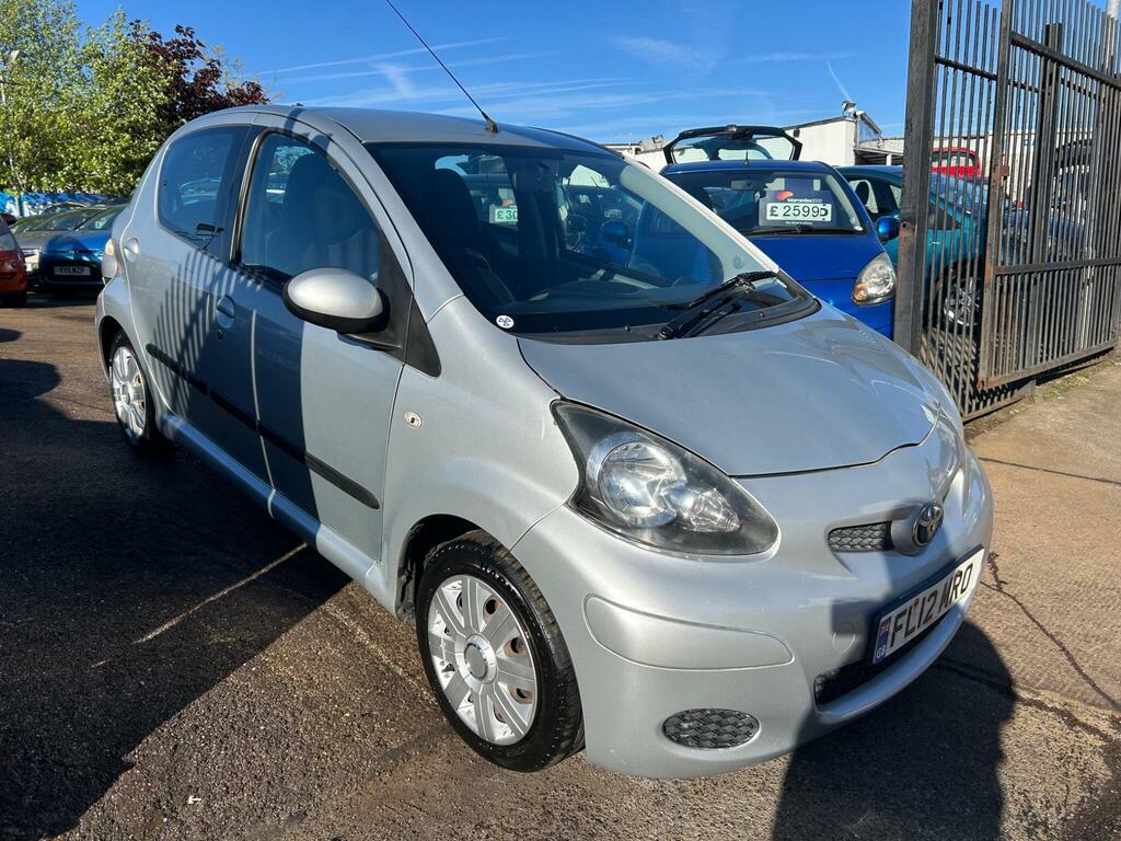 Toyota Aygo 1.0 Vvt-i Ice Euro 5 FL12MRO Silver #3