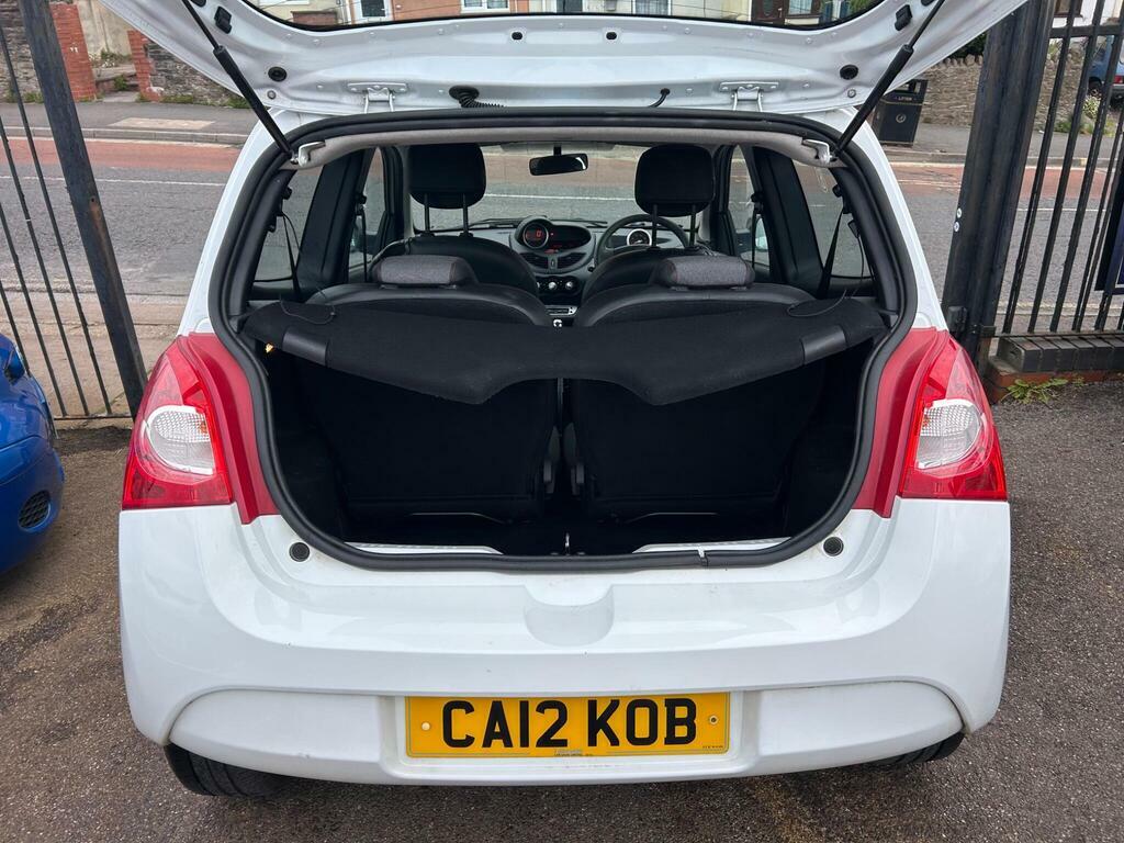 Renault Twingo 1.1 Dynamique 75 Bhp Blue #12