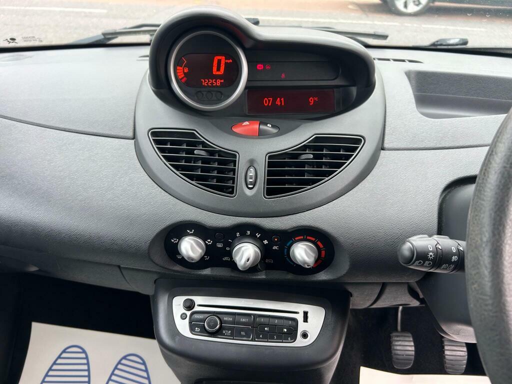 Renault Twingo 1.1 Dynamique 75 Bhp Blue #15