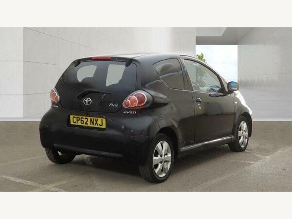 Toyota Aygo 1.0 Vvt-i Fire Euro 5 CP62NXJ Black #4