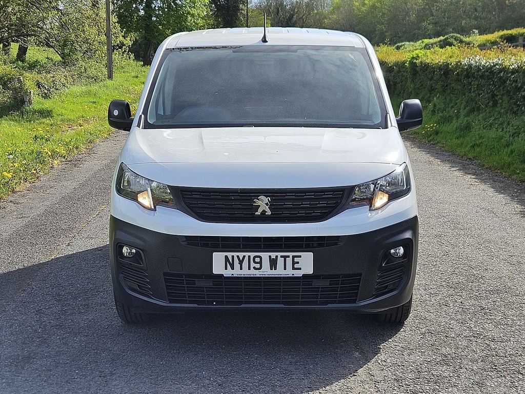 Peugeot Partner 1.5 Bluehdi 1000 Professional Standard Panel Van 5 NY19WTE White #3