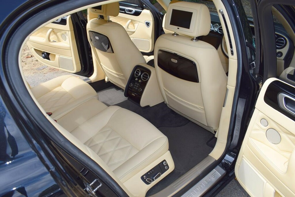 Bentley Flying Spur Spur Blue #24