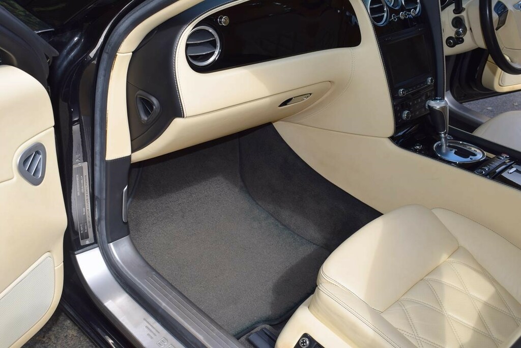 Bentley Flying Spur Spur Blue #16