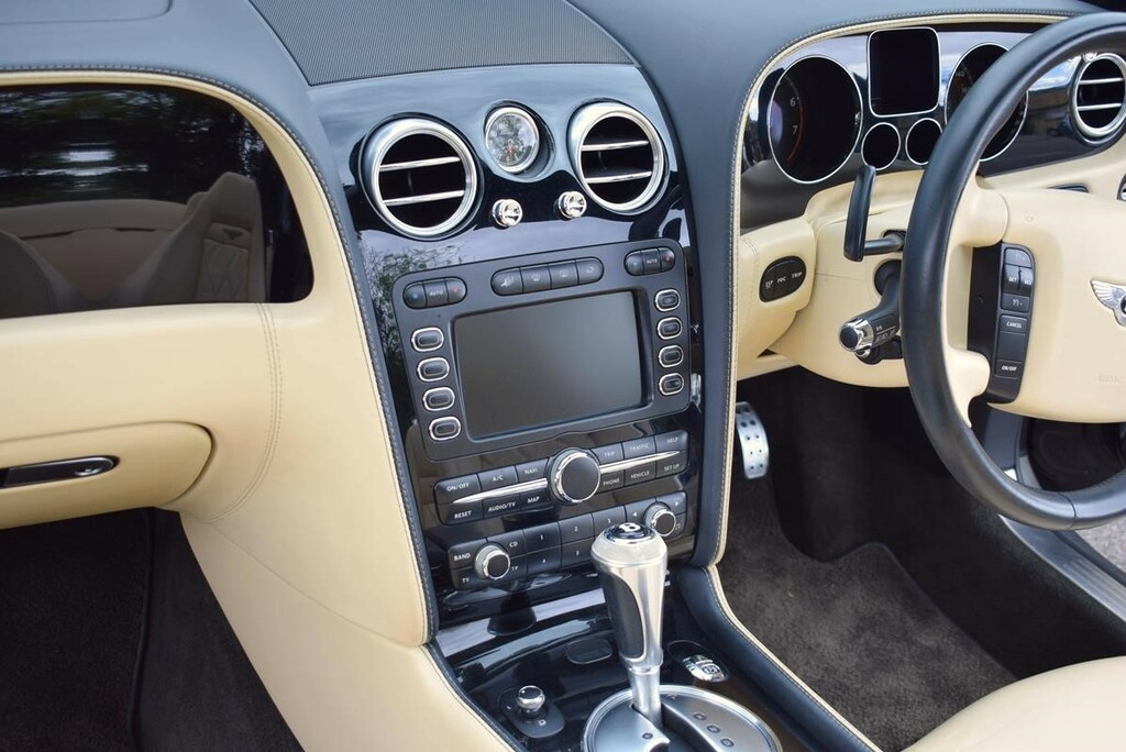 Bentley Continental   #32