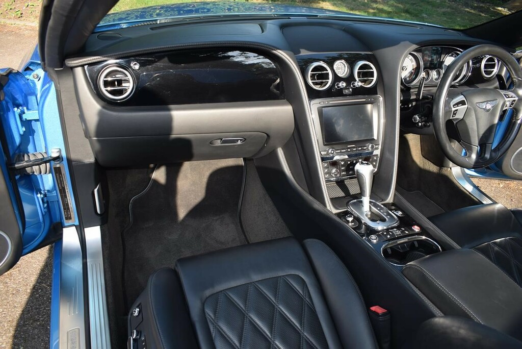 Bentley Continental 4L 521 Bhp Black #24