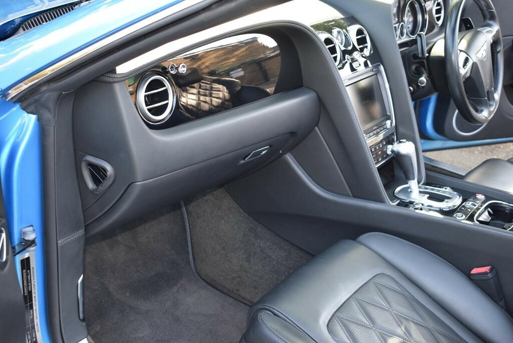 Bentley Continental 4L 521 Bhp Black #26